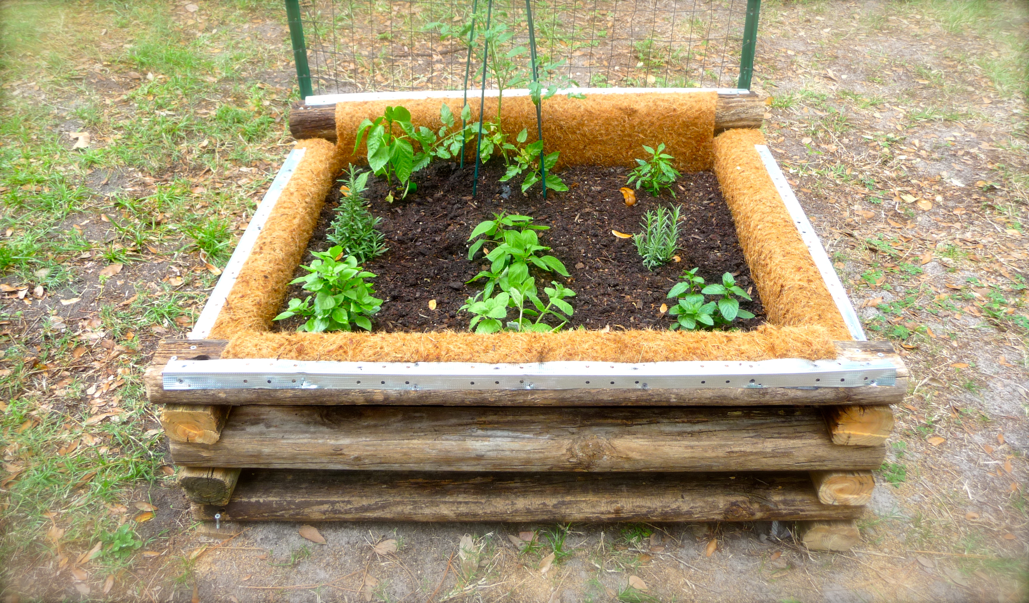 DIY: Raised Garden Bed - Craft Organic